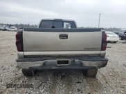 ✅ 2003 Chevrolet Silverado 2500HD LT • VIN: 1GCHK29193E284840 • Lot: 83631644. Wystawiony na Copart z przebiegiem 323 035 mil. Bezpłatny archiwum sprzedaży aukcyjnych z USA i szczegółowy raport historii pojazdu na DreamBid. Zdjęcie 6.