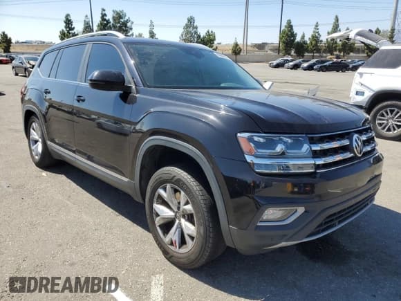 ✅ 2018 Volkswagen Atlas SEL • VIN: 1V2ER2CA7JC527074 • Лот: 80685525. Опубликован ранее на Copart с пробегом 86 390 миль. Бесплатный доступ к архиву аукционных продаж из США и подробный отчёт об истории автомобиля на DreamBid. Изображение 4.
