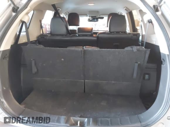 ✅ 2020 Mitsubishi Outlander SE • VIN: JA4AD3A34LZ044032 • Lot: 41566836. Listed on IAAI with 126,146 mi. Free auction sales archive from the USA and detailed vehicle history report at DreamBid. Image 17.