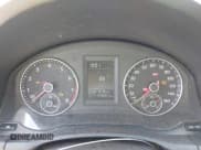 ✅ 2010 Volkswagen Jetta Limited Edition • VIN: 3VWAX7AJ4AM158370 • Lot: 42804927. Listed on IAAI with 129,801 mi. Free auction sales archive from the USA and detailed vehicle history report at DreamBid. Image 7.