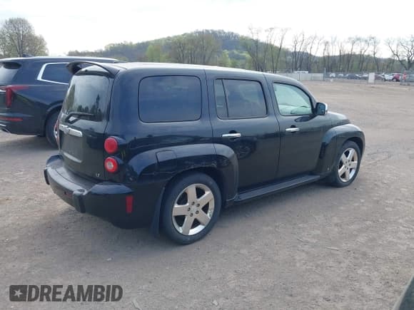 ✅ 2006 Chevrolet HHR LT • VIN: 3GNDA23P46S590103 • Lot: 42075045. Listed on IAAI with 298,725 mi. Free auction sales archive from the USA and detailed vehicle history report at DreamBid. Image 4.