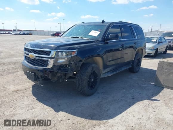 ✅ 2018 Chevrolet Tahoe LS • VIN: 1GNSCAKC1JR356345 • Лот: 43309366. Опубликован ранее на IAAI с пробегом 211 278 миль. Бесплатный доступ к архиву аукционных продаж из США и подробный отчёт об истории автомобиля на DreamBid. Изображение 17.