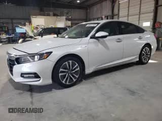 2019 Honda Accord Touring z VIN 1HGCV3F91KA003994, wystawiony jako Copart lot #86547165 z przebiegiem 218 554 mil mil oraz Szkoda całkowita • Salvage title. Historia ofert i sprzedaży dostępna na DreamBid. Obrazek 1.