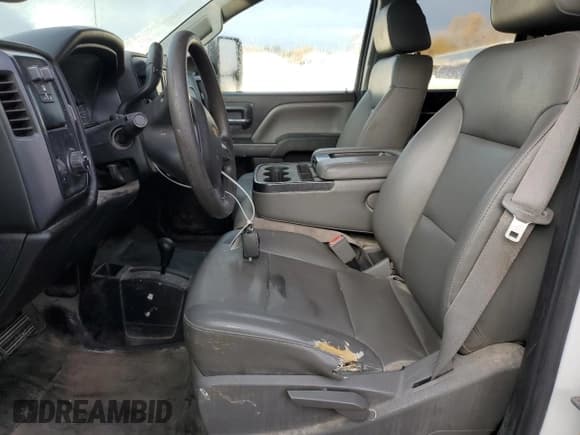 ✅ 2015 Chevrolet Silverado 2500HD Work Truck • VIN: 1GC2KUEG7FZ554320 • Lot: 90840235. Listed on Copart with 203,982 mi. Free auction sales archive from the USA and detailed vehicle history report at DreamBid. Image 7.