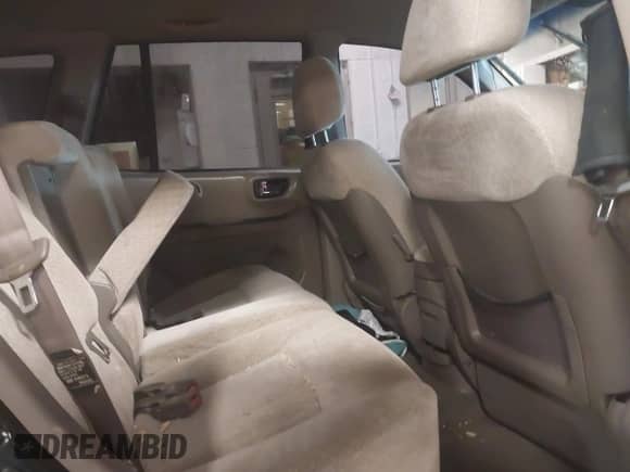 2006 Hyundai Santa Fe GLS с VIN KM8SC13E56U096895, выставлен на аукционе IAAI как лот 39109668 с пробегом 154 330 миль миль и . История ставок и продаж доступна на DreamBid. Изображение 8.