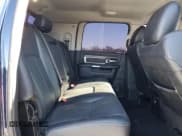 ✅ 2018 Ram 3500 Laramie • VIN: 3C63RRML5JG373731 • Lot: 41849925. Wystawiony na Copart z przebiegiem 147 461 mil. Bezpłatny archiwum sprzedaży aukcyjnych z USA i szczegółowy raport historii pojazdu na DreamBid. Zdjęcie 10.