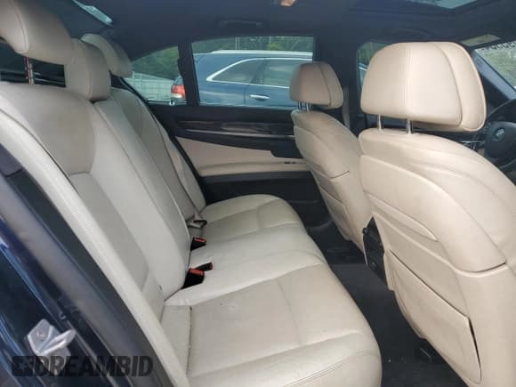 ✅ 2015 BMW 7 Series 750i • VIN: WBAYA8C51FG197764 • Lot: 67095554. Listed on Copart with 167,458 mi. Free auction sales archive from the USA and detailed vehicle history report at DreamBid. Image 10.