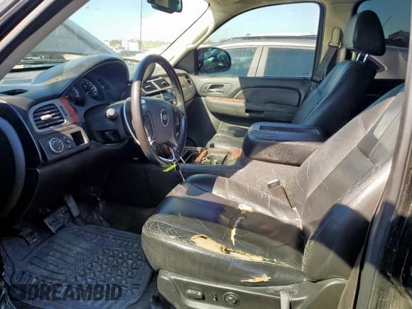 ✅ 2008 Chevrolet Avalanche 1LT • VIN: 3GNEC12048G172109 • Лот: 87469975. Опубликован ранее на Copart с пробегом 214 491 миль. Бесплатный доступ к архиву аукционных продаж из США и подробный отчёт об истории автомобиля на DreamBid. Изображение 7.