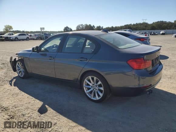 ✅ 2012 BMW 3 Series 328i • VIN: WBA3A5C50CFJ88824 • Lot: 81735705. Listed on Copart with 91,773 mi. Free auction sales archive from the USA and detailed vehicle history report at DreamBid. Image 2.