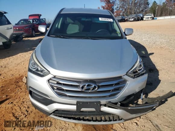 ✅ 2018 Hyundai Santa Fe 2.4L • VIN: 5XYZT3LB5JG545278 • Lot: 93383675. Listed on Copart with 130,935 mi. Free auction sales archive from the USA and detailed vehicle history report at DreamBid. Image 5.