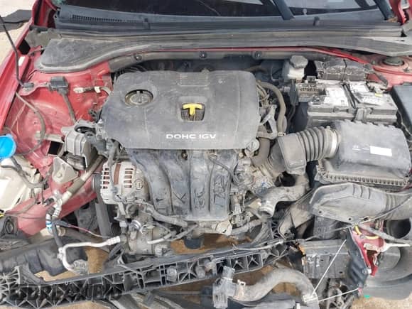 2017 Hyundai Elantra Limited с VIN KMHD84LF8HU127418, выставлен на аукционе IAAI как лот 43094172 с пробегом 121 455 миль миль и . История ставок и продаж доступна на DreamBid. Изображение 10.