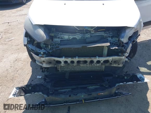 ✅ 2014 Ford Transit Connect XLT • VIN: NM0LS7F78E1167807 • Lot: 42411975. Listed on IAAI with 193,331 mi. Free auction sales archive from the USA and detailed vehicle history report at DreamBid. Image 6.