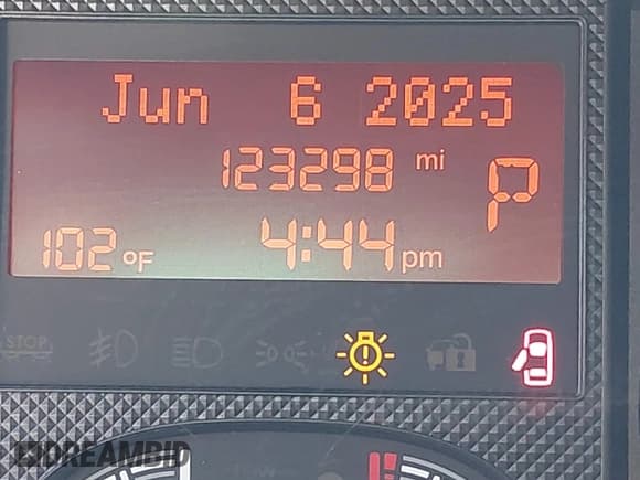 ✅ 2017 Ram ProMaster Cargo • VIN: 3C6TRVAG1HE531777 • Lot: 42440062. Listed on IAAI with 123,298 mi. Free auction sales archive from the USA and detailed vehicle history report at DreamBid. Image 16.