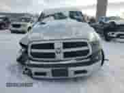 2013 Ram 1500 ST z VIN 1C6RR7FP5DS510436, wystawiony jako Copart lot #42298005 z przebiegiem 124 724 mil mil oraz Czysty tytuł • Clean title. Historia ofert i sprzedaży dostępna na DreamBid. Obrazek 5.