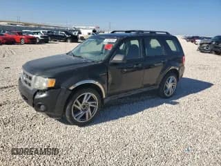 ✅ 2012 Ford Escape XLS • VIN: 1FMCU0C72CKB37116 • Lot: 81592555. Wystawiony na Copart z przebiegiem Nie podano. Bezpłatny archiwum sprzedaży aukcyjnych z USA i szczegółowy raport historii pojazdu na DreamBid. Zdjęcie 1.