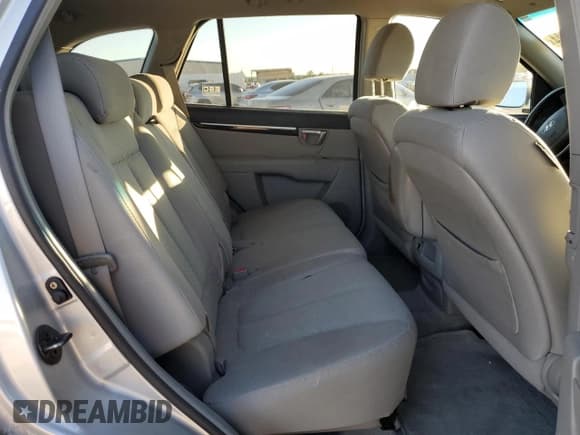 ✅ 2007 Hyundai Santa Fe SE • VIN: 5NMSH13E27H074514 • Lot: 82008584. Listed on Copart with 213,784 mi. Free auction sales archive from the USA and detailed vehicle history report at DreamBid. Image 11.