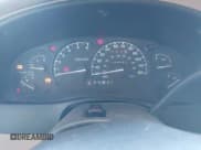 ✅ 1999 Ford Explorer XLT • VIN: 1FMZU34E5XZB99275 • Lot: 42293675. Wystawiony na IAAI z przebiegiem 249 541 mil. Bezpłatny archiwum sprzedaży aukcyjnych z USA i szczegółowy raport historii pojazdu na DreamBid. Zdjęcie 7.