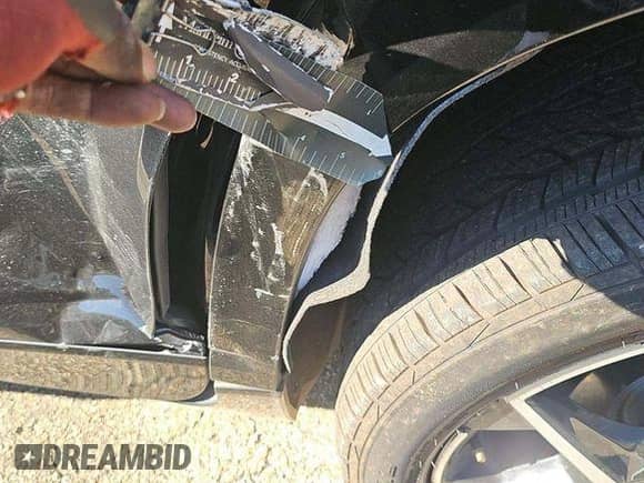 2025 Chevrolet Traverse AWD High Country с VIN 1GNEVKRS6SJ176899, выставлен на аукционе IAAI как лот 43610346 с пробегом 18 060 миль миль и . История ставок и продаж доступна на DreamBid. Изображение 32.