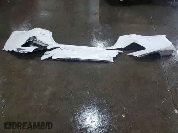 ✅ 2019 Kia Forte LXS • VIN: 3KPF24AD3KE059454 • Лот: 53843775. Опубликован ранее на Copart с пробегом 109 062 миль. Бесплатный доступ к архиву аукционных продаж из США и подробный отчёт об истории автомобиля на DreamBid. Изображение 12.