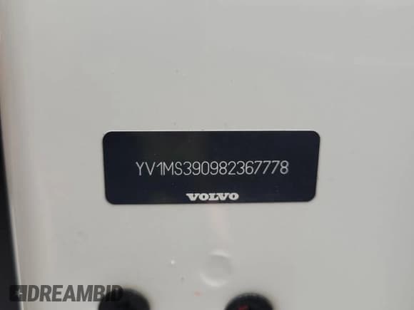 ✅ 2008 Volvo S40 2.4L • VIN: YV1MS390982367778 • Lot: 69634575. Wystawiony na Copart z przebiegiem 120 922 mil. Bezpłatny archiwum sprzedaży aukcyjnych z USA i szczegółowy raport historii pojazdu na DreamBid. Zdjęcie 10.