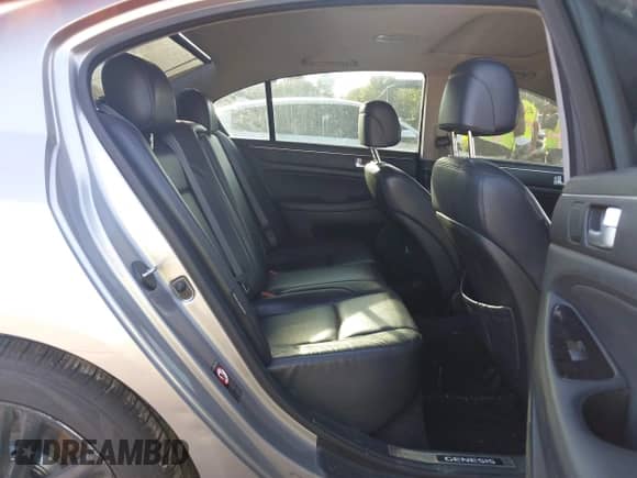 2012 Hyundai Genesis 4.6L with VIN KMHGC4DF5CU207343, listed as a IAAI auction lot 43236334 with 77,533 mi miles and . Bid and sale history available at DreamBid. Image 8.