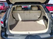 ✅ 2013 Lexus RX 350 • VIN: 2T2BK1BA3DC207553 • Lot: 42145076. Wystawiony na IAAI z przebiegiem 146 533 mil. Bezpłatny archiwum sprzedaży aukcyjnych z USA i szczegółowy raport historii pojazdu na DreamBid. Zdjęcie 17.