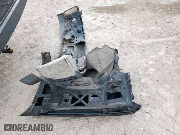 2014 Chevrolet Silverado 1500 LT с VIN 1GCVKREC7EZ103183, выставлен на аукционе Copart как лот 70038905 с пробегом 160 935 миль миль и Списание • Salvage title. История ставок и продаж доступна на DreamBid. Изображение 12.