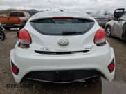✅ 2016 Hyundai Veloster Turbo R-Spec • VIN: KMHTC6AE6GU272505 • Lot: 78925864. Wystawiony na Copart z przebiegiem 100 801 mil. Bezpłatny archiwum sprzedaży aukcyjnych z USA i szczegółowy raport historii pojazdu na DreamBid. Zdjęcie 6.