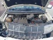 ✅ 2008 Lincoln MKX • VIN: 2LMDU88C68BJ15599 • Lot: 43483155. Listed on IAAI with 242,225 mi. Free auction sales archive from the USA and detailed vehicle history report at DreamBid. Image 10.