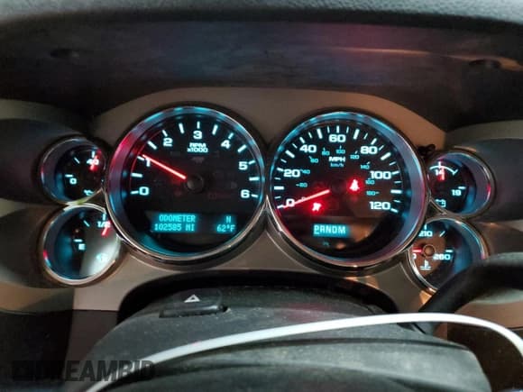 ✅ 2011 Chevrolet Silverado 1500 LT • VIN: 1GCVKSE29BZ424846 • Lot: 70582525. Listed on Copart with 102,585 mi. Free auction sales archive from the USA and detailed vehicle history report at DreamBid. Image 9.