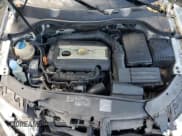 ✅ 2009 Volkswagen Passat Komfort • VIN: WVWJK73C39E020532 • Лот: 73923474. Опубликован ранее на Copart с пробегом 141 132 миль. Бесплатный доступ к архиву аукционных продаж из США и подробный отчёт об истории автомобиля на DreamBid. Изображение 11.