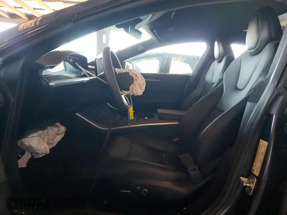 ✅ 2024 Tesla Model S • VIN: 5YJSA1E58RF537102 • Лот: 90390415. Опубликован ранее на Copart с пробегом Не указан. Бесплатный доступ к архиву аукционных продаж из США и подробный отчёт об истории автомобиля на DreamBid. Изображение 7.