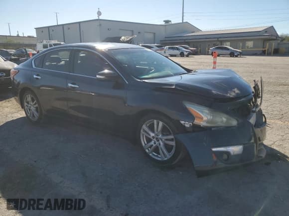 ✅ 2013 Nissan Altima SL • VIN: 1N4BL3AP3DN568819 • Lot: 89868605. Wystawiony na Copart z przebiegiem 167 232 mil. Bezpłatny archiwum sprzedaży aukcyjnych z USA i szczegółowy raport historii pojazdu na DreamBid. Zdjęcie 4.