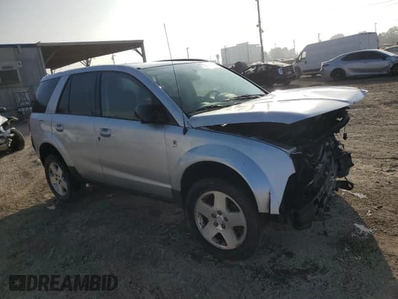 ✅ 2004 Saturn VUE V6 • VIN: 5GZCZ53494S859644 • Lot: 91321385. Wystawiony na Copart z przebiegiem 144 526 mil. Bezpłatny archiwum sprzedaży aukcyjnych z USA i szczegółowy raport historii pojazdu na DreamBid. Zdjęcie 4.