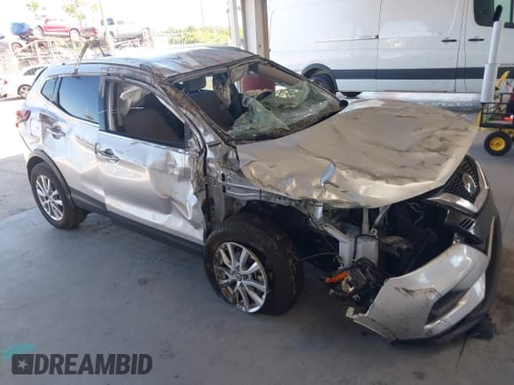 ✅ 2021 Nissan Rogue SV • VIN: JN1BJ1BV3MW320956 • Lot: 43288693. Wystawiony na IAAI z przebiegiem 40 621 mil. Bezpłatny archiwum sprzedaży aukcyjnych z USA i szczegółowy raport historii pojazdu na DreamBid. Zdjęcie 1.