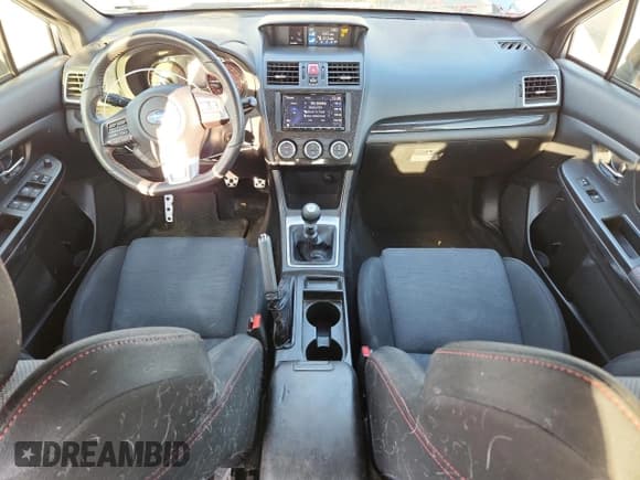 ✅ 2015 Subaru WRX Premium • VIN: JF1VA1D64F9814105 • Lot: 91146735. Wystawiony na Copart z przebiegiem 96 189 mil. Bezpłatny archiwum sprzedaży aukcyjnych z USA i szczegółowy raport historii pojazdu na DreamBid. Zdjęcie 8.