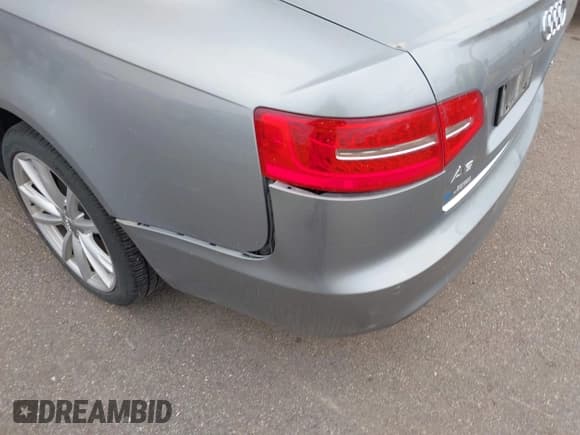 ✅ 2011 Audi A6 Prestige • VIN: WAUKGAFB1BN045065 • Лот: 43572985. Опубликован ранее на IAAI с пробегом 167 188 миль. Бесплатный доступ к архиву аукционных продаж из США и подробный отчёт об истории автомобиля на DreamBid. Изображение 12.