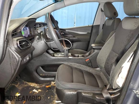 2023 Chevrolet Bolt EV 1LT z VIN 1G1FW6S08P4187119, wystawiony jako Copart lot #89795325 z przebiegiem 74 665 mil mil oraz Szkoda całkowita • Salvage title. Historia ofert i sprzedaży dostępna na DreamBid. Obrazek 7.