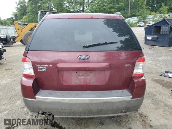 ✅ 2008 Ford Taurus X SEL • VIN: 1FMDK02W98GA06200 • Lot: 66553884. Wystawiony na Copart z przebiegiem 102 046 mil. Bezpłatny archiwum sprzedaży aukcyjnych z USA i szczegółowy raport historii pojazdu na DreamBid. Zdjęcie 6.