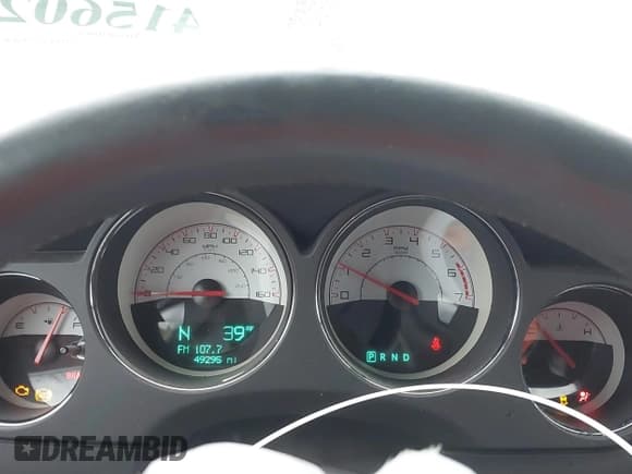 ✅ 2014 Dodge Challenger R/T 100th Anniversary Appearance • VIN: 2C3CDYBT6EH229958 • Lot: 41560281. Wystawiony na IAAI z przebiegiem 49 295 mil. Bezpłatny archiwum sprzedaży aukcyjnych z USA i szczegółowy raport historii pojazdu na DreamBid. Zdjęcie 7.