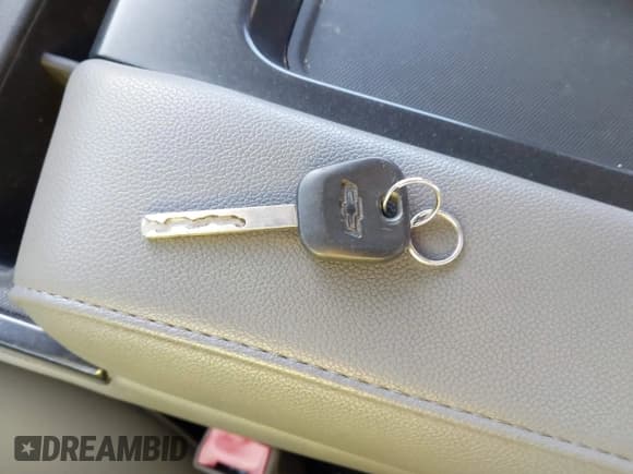 ✅ 2018 Chevrolet Silverado 1500 Work Truck • VIN: 1GCRCNEHXJZ348248 • Lot: 43656045. Listed on IAAI with 42,312 mi. Free auction sales archive from the USA and detailed vehicle history report at DreamBid. Image 11.