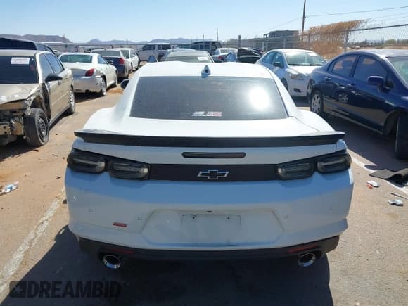 ✅ 2021 Chevrolet Camaro 2SS • VIN: 1G1FH1R76M0138438 • Лот: 41906998. Опубликован ранее на IAAI с пробегом 35 137 миль. Бесплатный доступ к архиву аукционных продаж из США и подробный отчёт об истории автомобиля на DreamBid. Изображение 16.