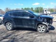 ✅ 2019 Jeep Compass Latitude • VIN: 3C4NJDBB2KT593620 • Lot: 42147809. Wystawiony na IAAI z przebiegiem 124 940 mil. Bezpłatny archiwum sprzedaży aukcyjnych z USA i szczegółowy raport historii pojazdu na DreamBid. Zdjęcie 13.