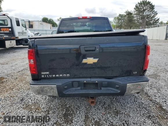 ✅ 2009 Chevrolet Silverado 1500 • VIN: 1GCEK240X9Z213021 • Лот: 70754345. Опубликован ранее на Copart с пробегом 46 609 миль. Бесплатный доступ к архиву аукционных продаж из США и подробный отчёт об истории автомобиля на DreamBid. Изображение 6.