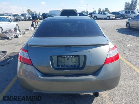 ✅ 2008 Honda Civic EX-L • VIN: 2HGFG12988H565564 • Lot: 43741196. Wystawiony na IAAI z przebiegiem 184 509 mil. Bezpłatny archiwum sprzedaży aukcyjnych z USA i szczegółowy raport historii pojazdu na DreamBid. Zdjęcie 16.