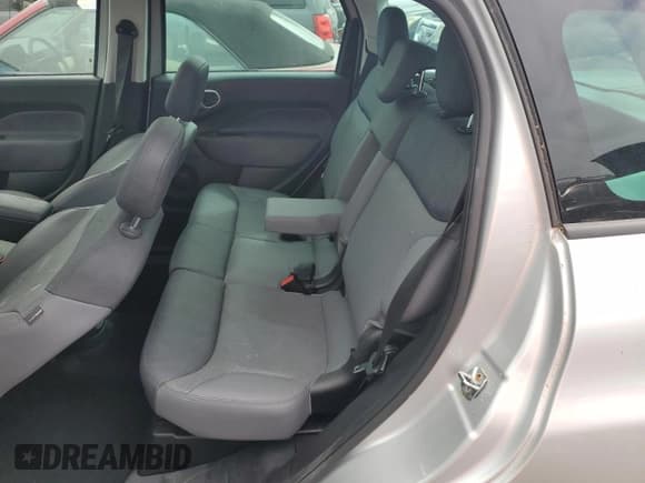 ✅ 2014 FIAT 500L Lounge • VIN: ZFBCFACHXEZ029787 • Lot: 76491204. Listed on Copart with Not provided. Free auction sales archive from the USA and detailed vehicle history report at DreamBid. Image 10.