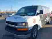 2012 Chevrolet Express Passenger 1LT z VIN 1GAZG1FG9C1139757, wystawiony jako IAAI lot #41578074 z przebiegiem 62 563 mil mil oraz . Historia ofert i sprzedaży dostępna na DreamBid. Obrazek 2.