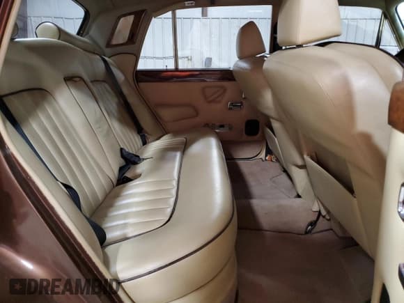 ✅ 1980 Rolls-Royce Silver Shadow • VIN: SRL40619 • Lot: 52110315. Listed on Copart with 46,759 mi. Free auction sales archive from the USA and detailed vehicle history report at DreamBid. Image 10.