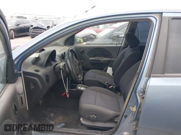 ✅ 2006 Chevrolet Aveo LS • VIN: KL1TD66616B563708 • Lot: 41543322. Wystawiony na IAAI z przebiegiem 120 824 mil. Bezpłatny archiwum sprzedaży aukcyjnych z USA i szczegółowy raport historii pojazdu na DreamBid. Zdjęcie 5.