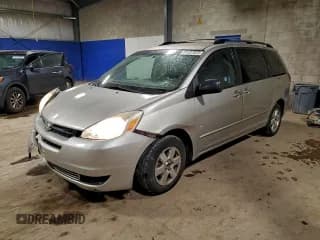 ✅ 2005 Toyota Sienna LE • VIN: 5TDZA23CX5S292525 • Lot: 96127625. Listed on Copart with 157,602 mi. Free auction sales archive from the USA and detailed vehicle history report at DreamBid. Image 1.